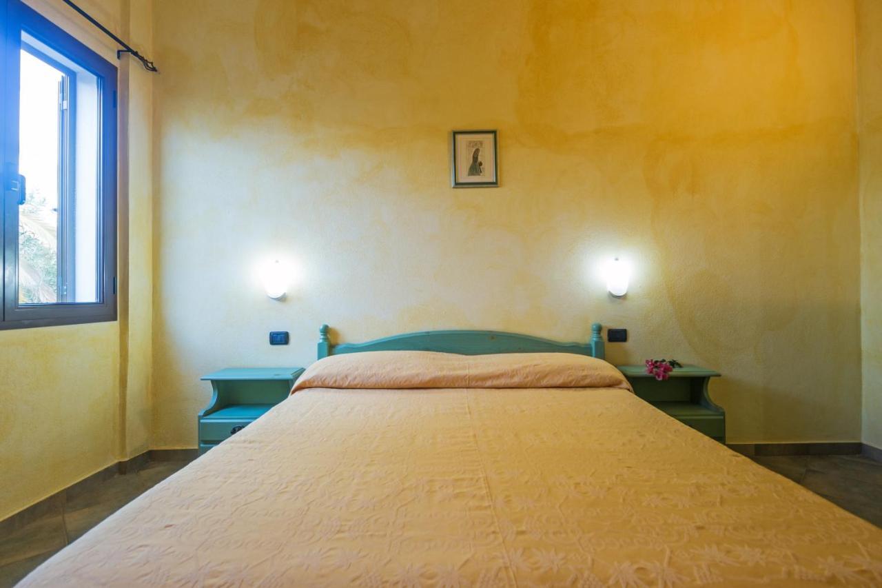 Appartamento Gli Ontani Cala Liberotto Exterior photo
